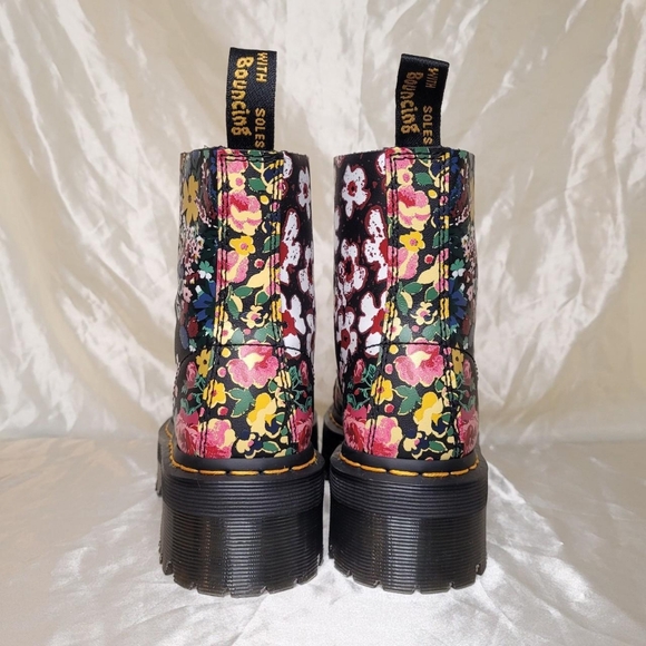 Dr. Martens Sinclair Floral Mashup leather platform boots - Picture 5 of 7